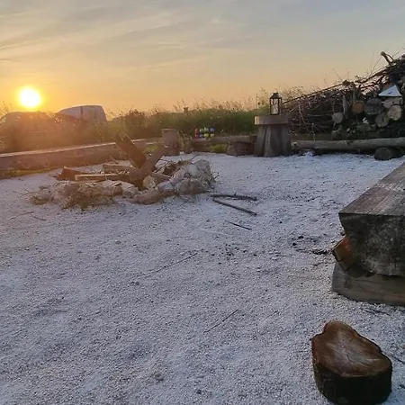 Campsite Yourte 4 Personnes Proche Provins Et *